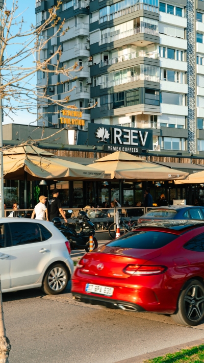 REEV COFFEE ÇAĞLAYAN